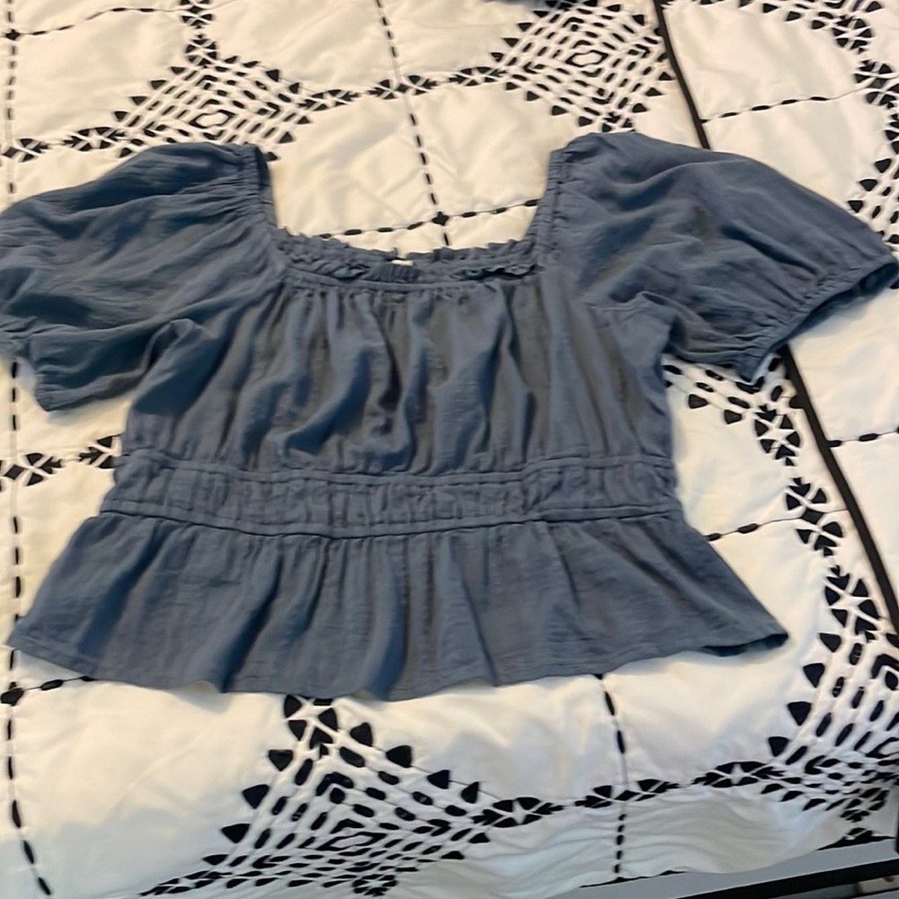 a.n.a blue blouse. EUC. Size PL